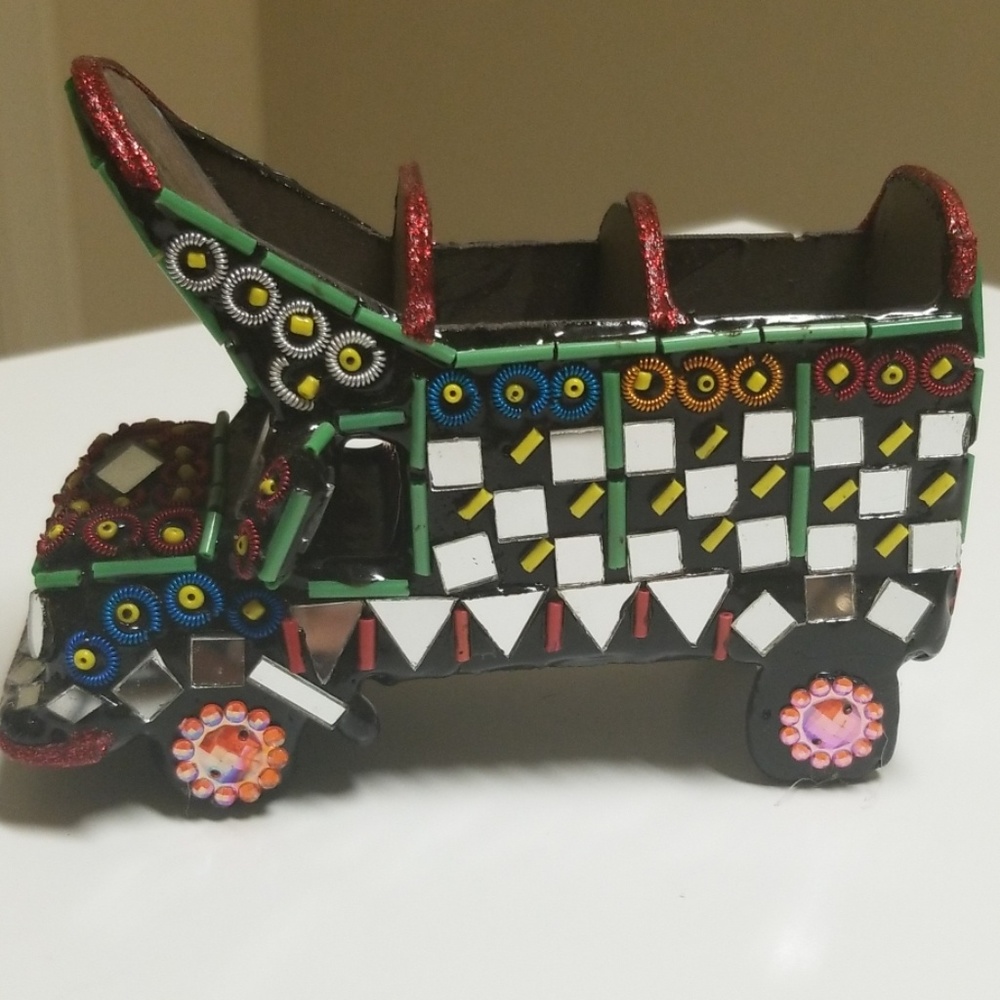 Pakistani Truck showpiece with mirror work